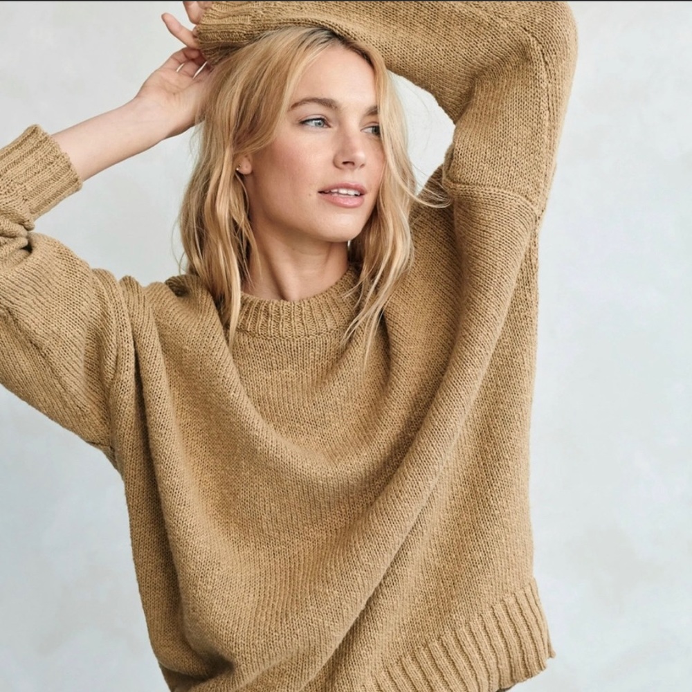 Jenni Kayne Cruise Cocoon Crewneck Safari